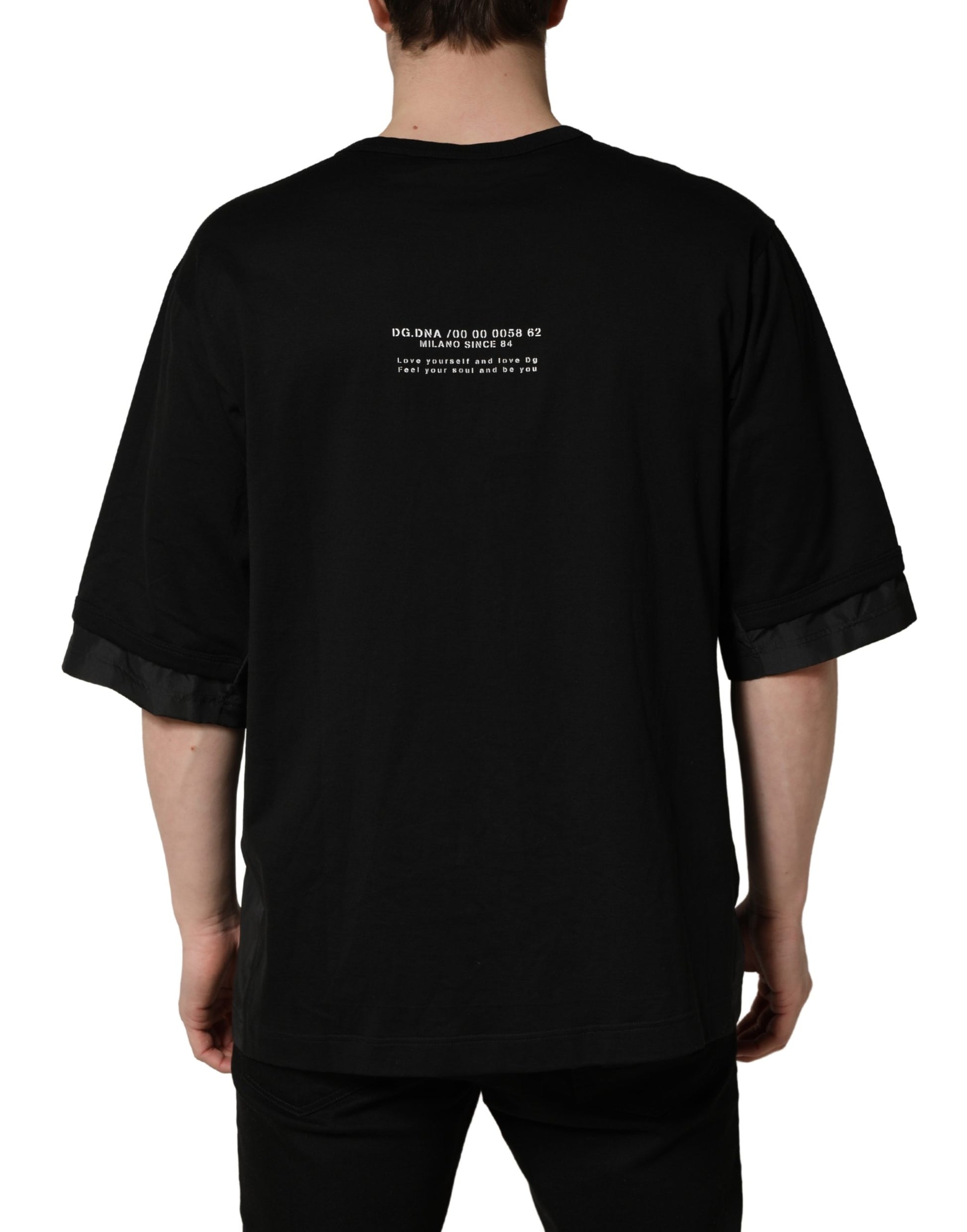 Black oversized t-shirt with camouflage pattern and pockets