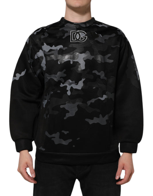 Camouflage sweatshirt with black sleeves
