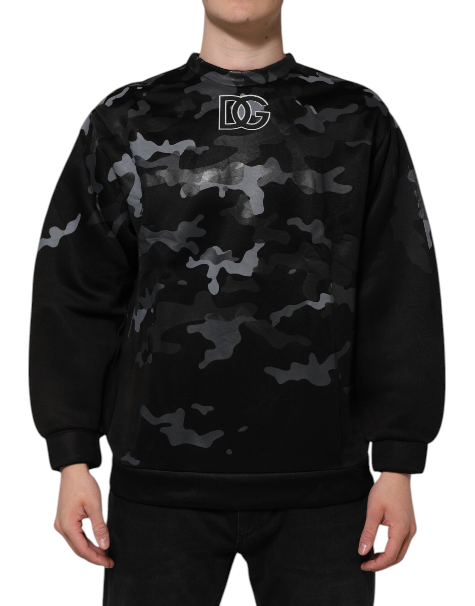 Camouflage sweatshirt with black sleeves
