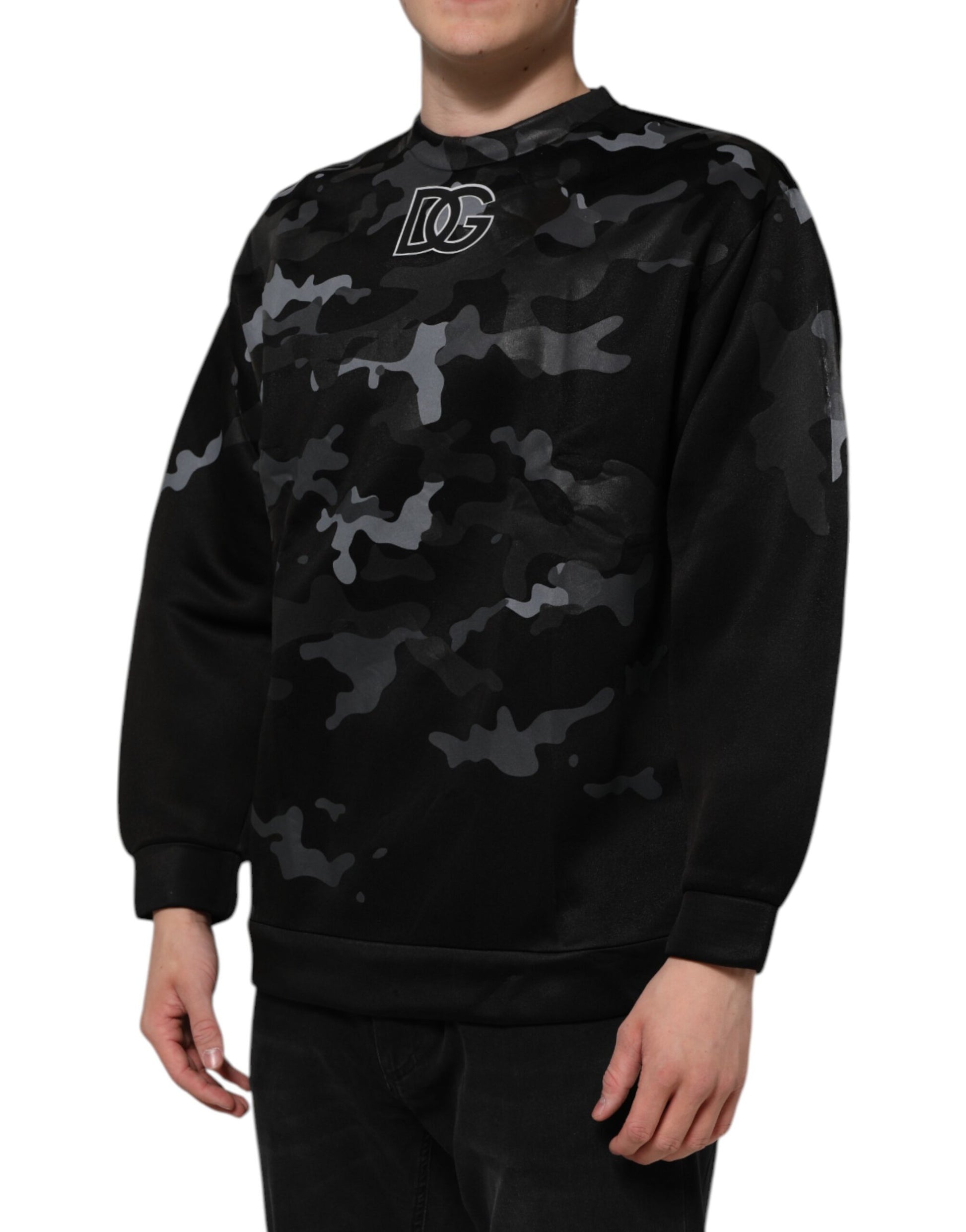Black long sleeve sweatshirt with camouflage pattern