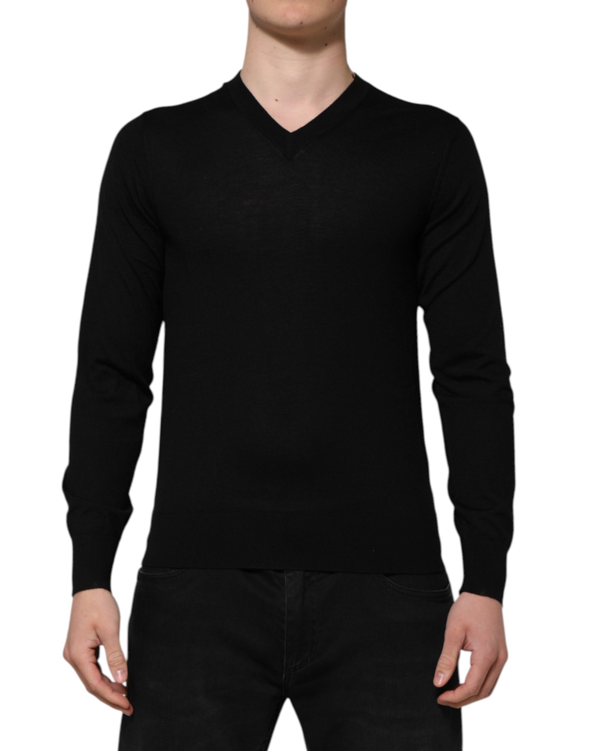 Long sleeve black shirt on a mannequin
