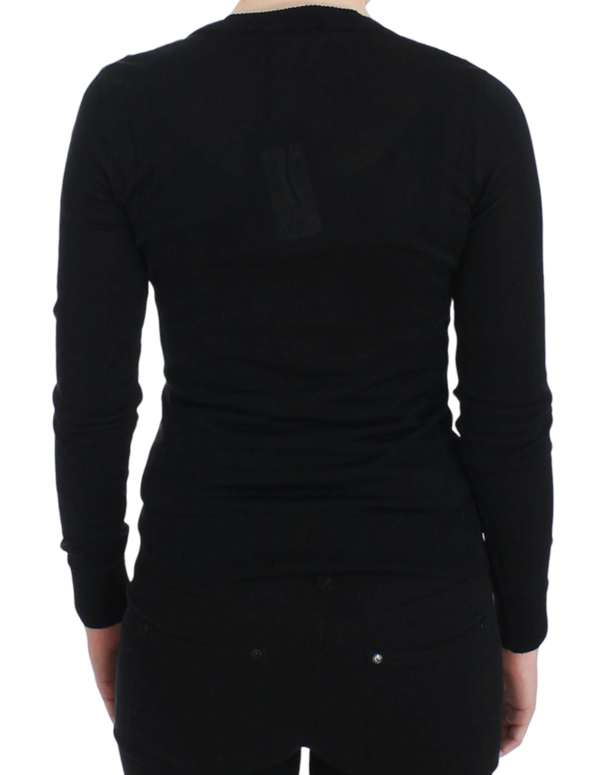 Black long sleeve shirt on a mannequin