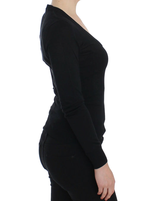 Black long sleeve top on woman