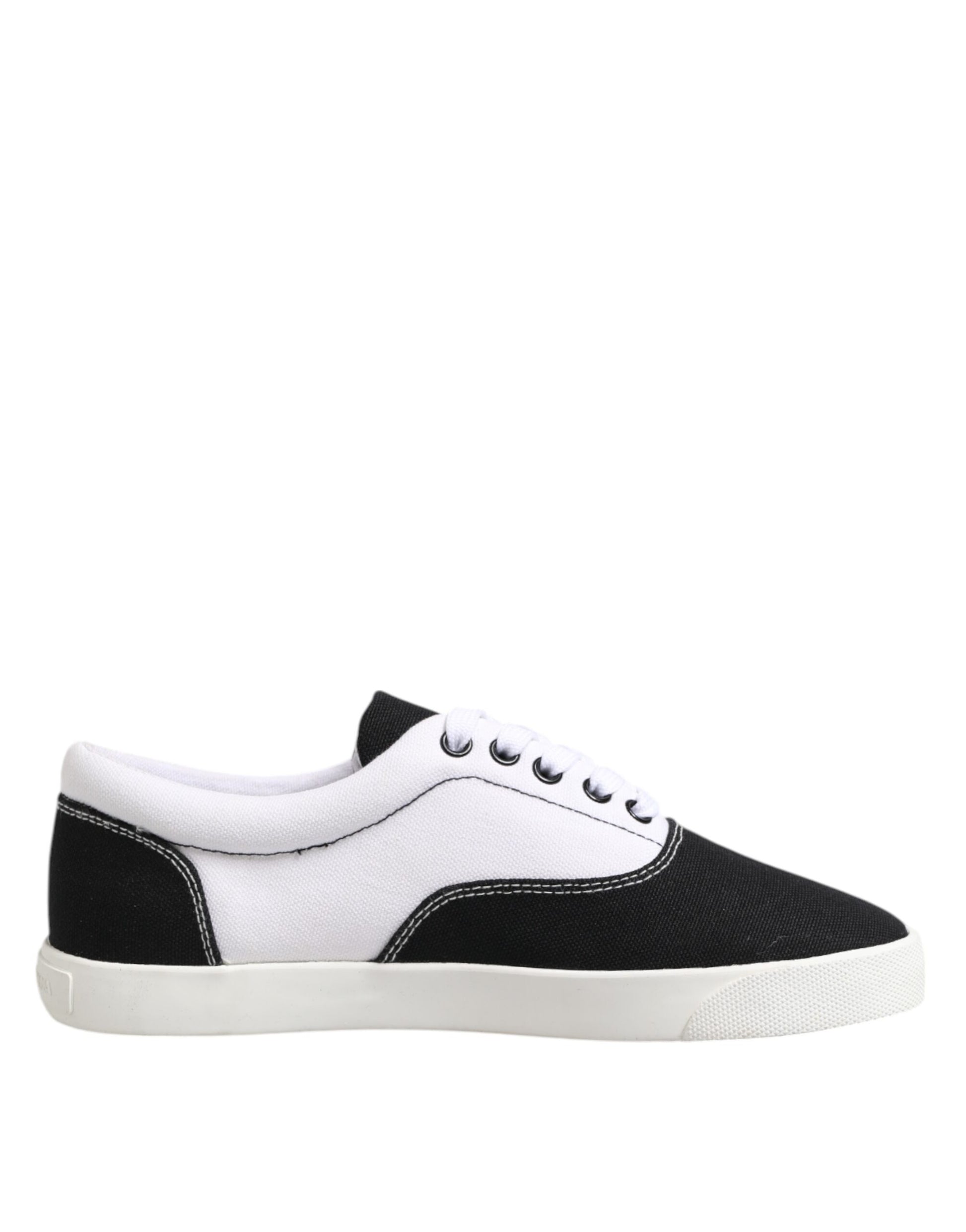 Black and white sneaker with laces