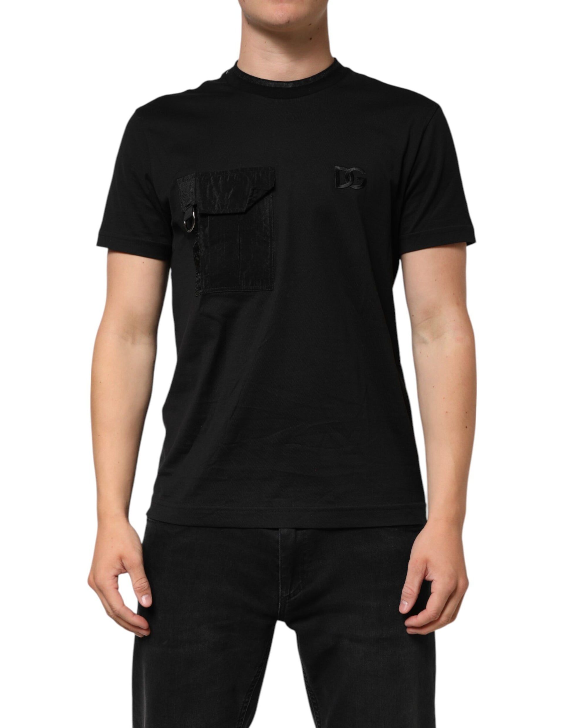 Black t-shirt with pocket on front