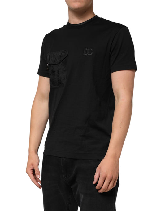 Black t-shirt with pocket on front
