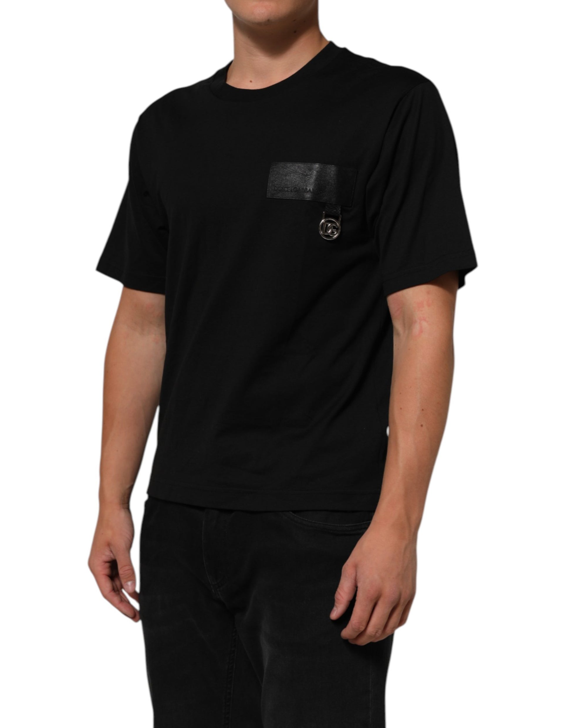Black t-shirt with pocket on front