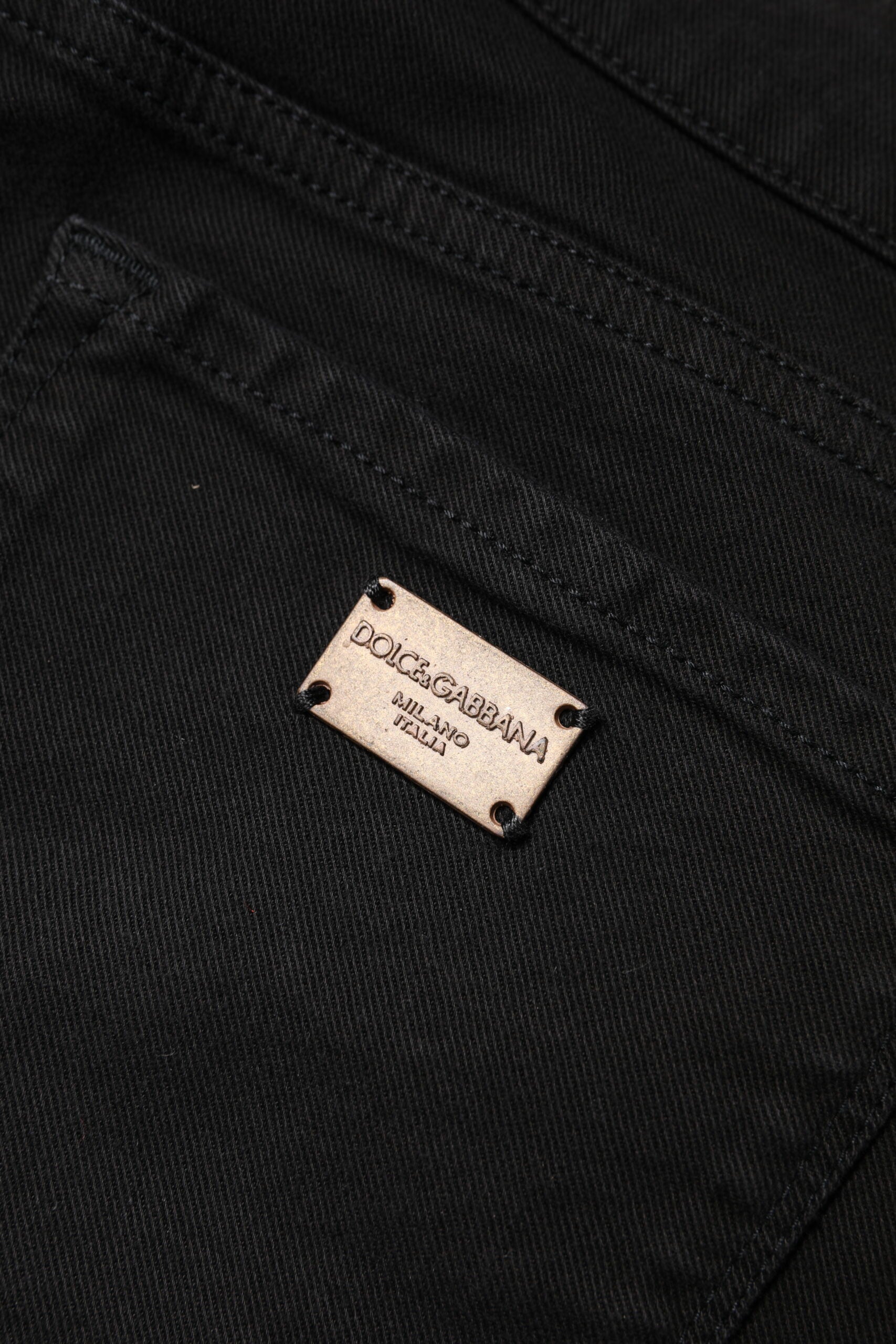 The tag on a pair of jeans