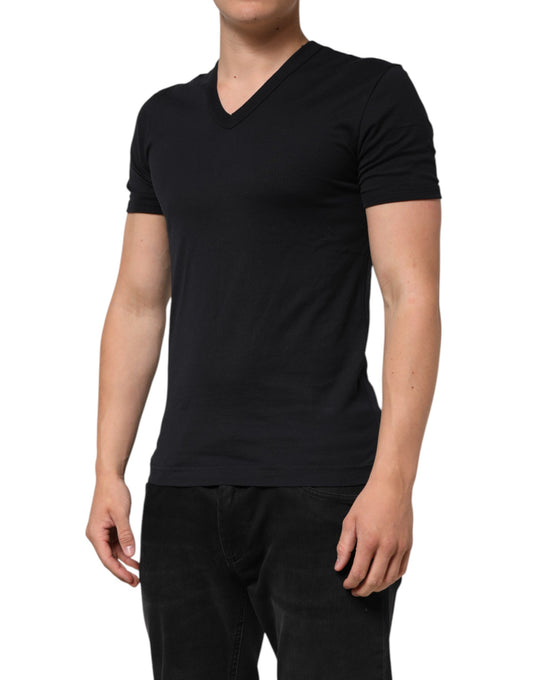 Man wearing black t-shirt
