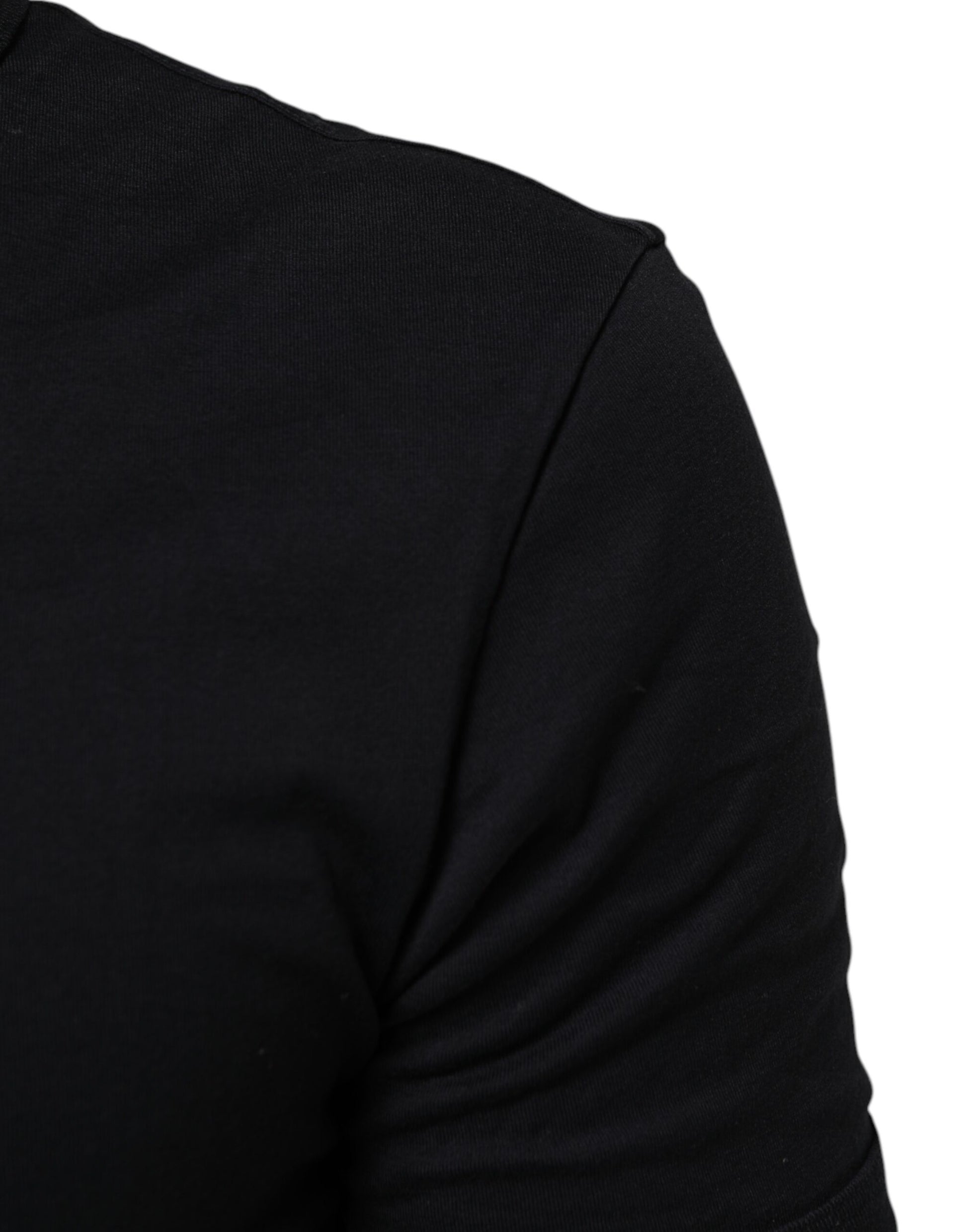 Black sleeve on shirt