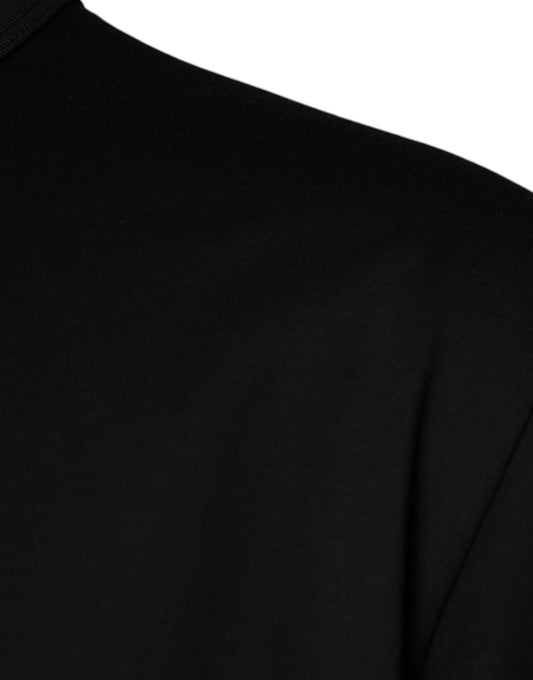 Black long sleeve shirt