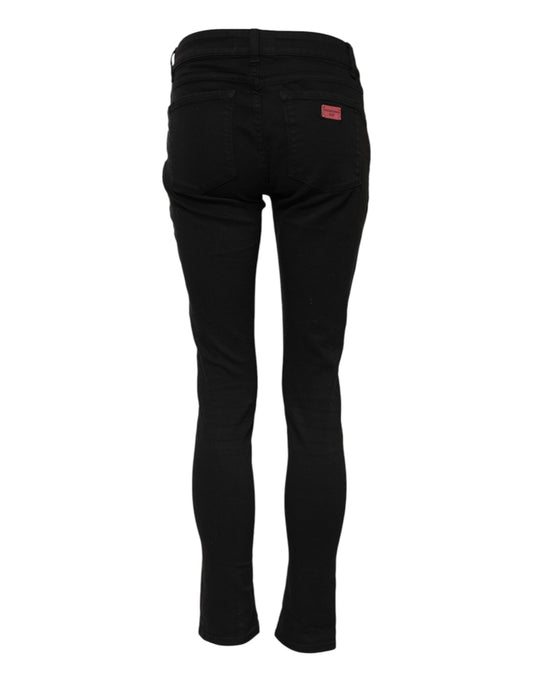 Black skinny jeans on a mannequin