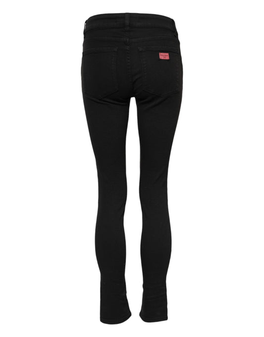 Black leggings on a mannequin