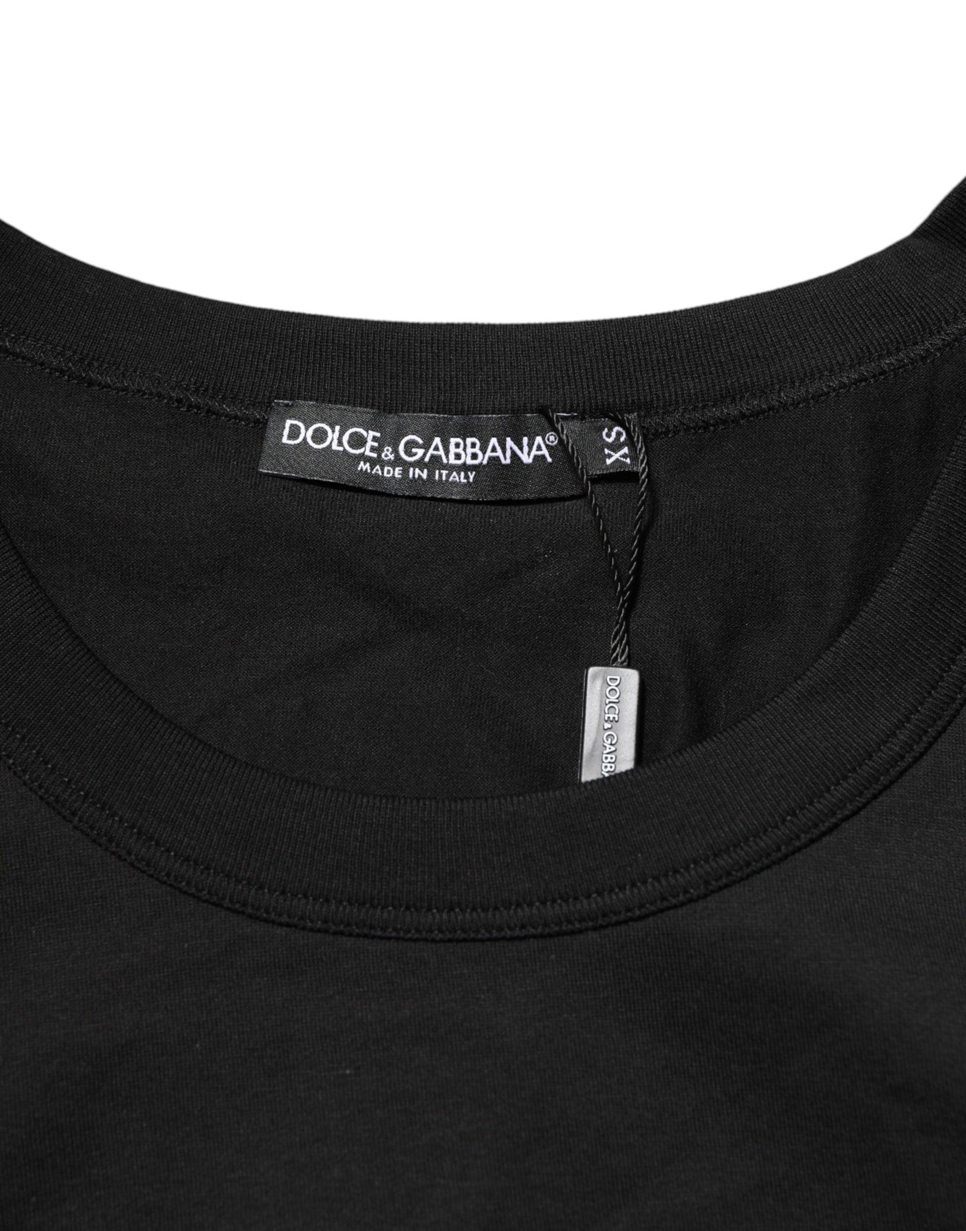 Black t-shirt with brand label on neck