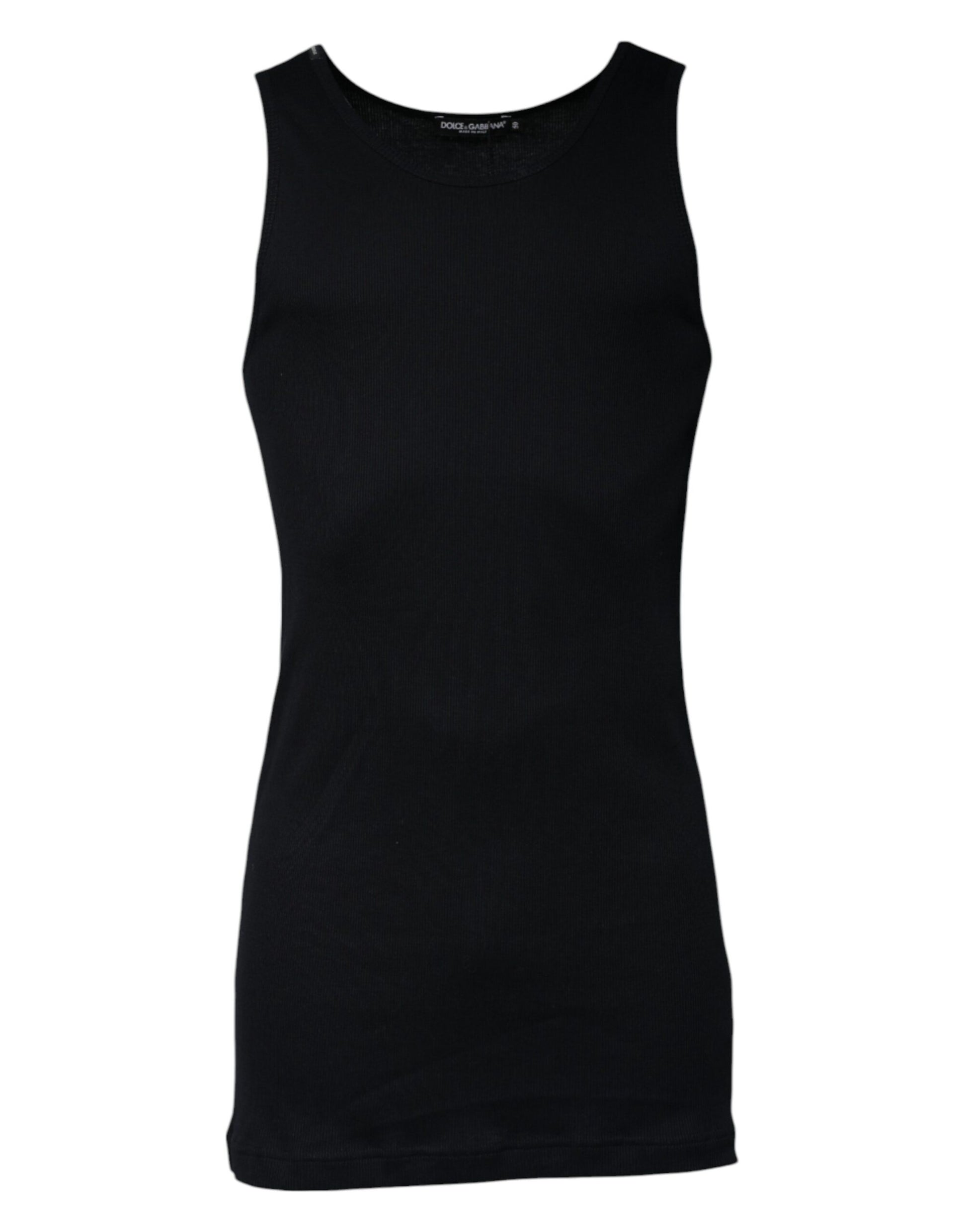 Black sleeveless dress