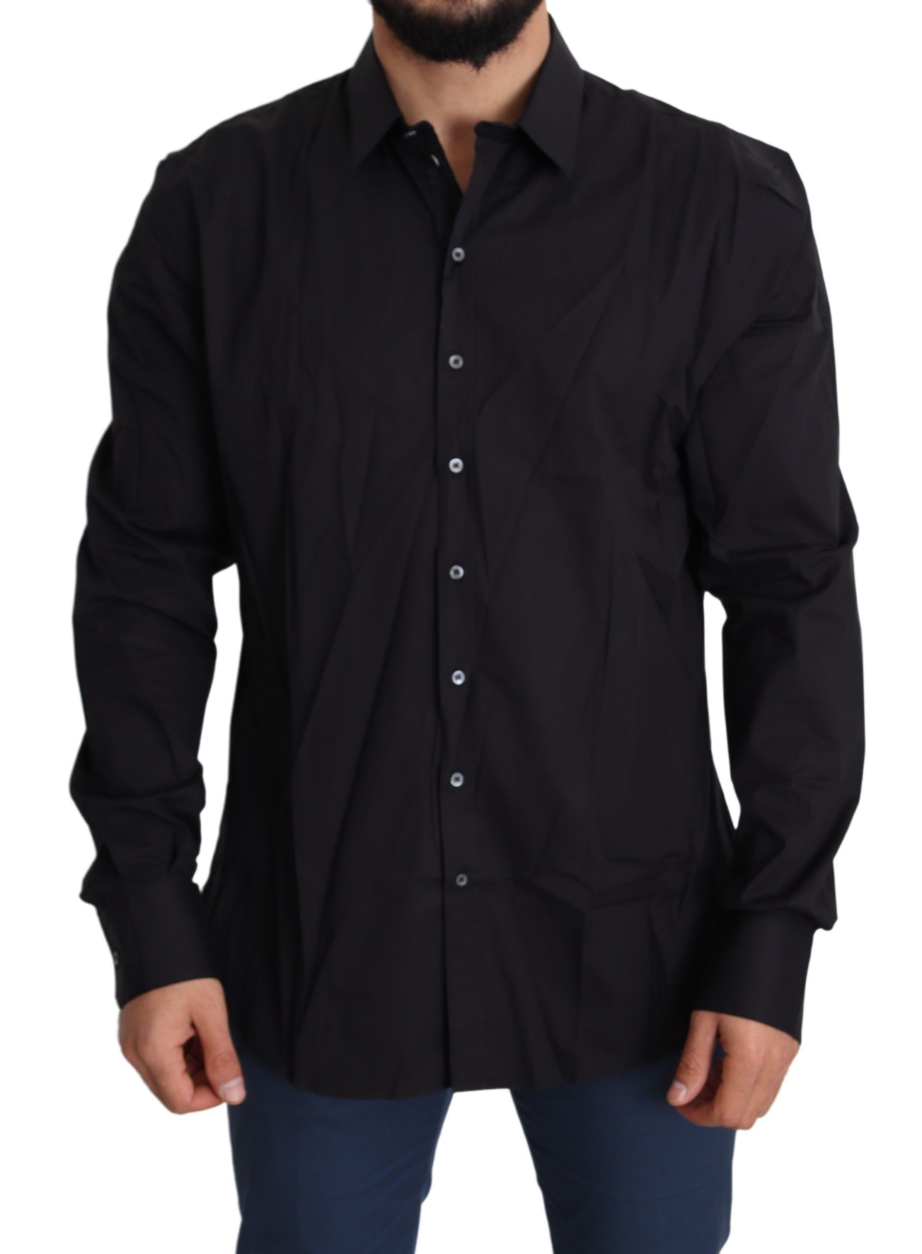 Man wearing black shirt