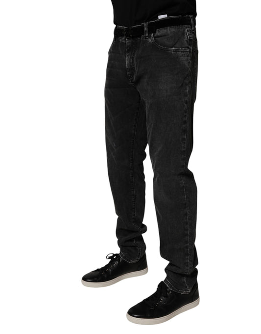 Man wearing black jeans and shoes
