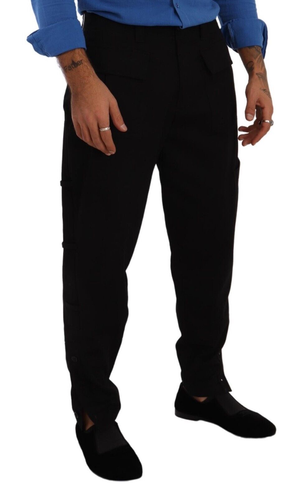 Man wearing black pants and shoes