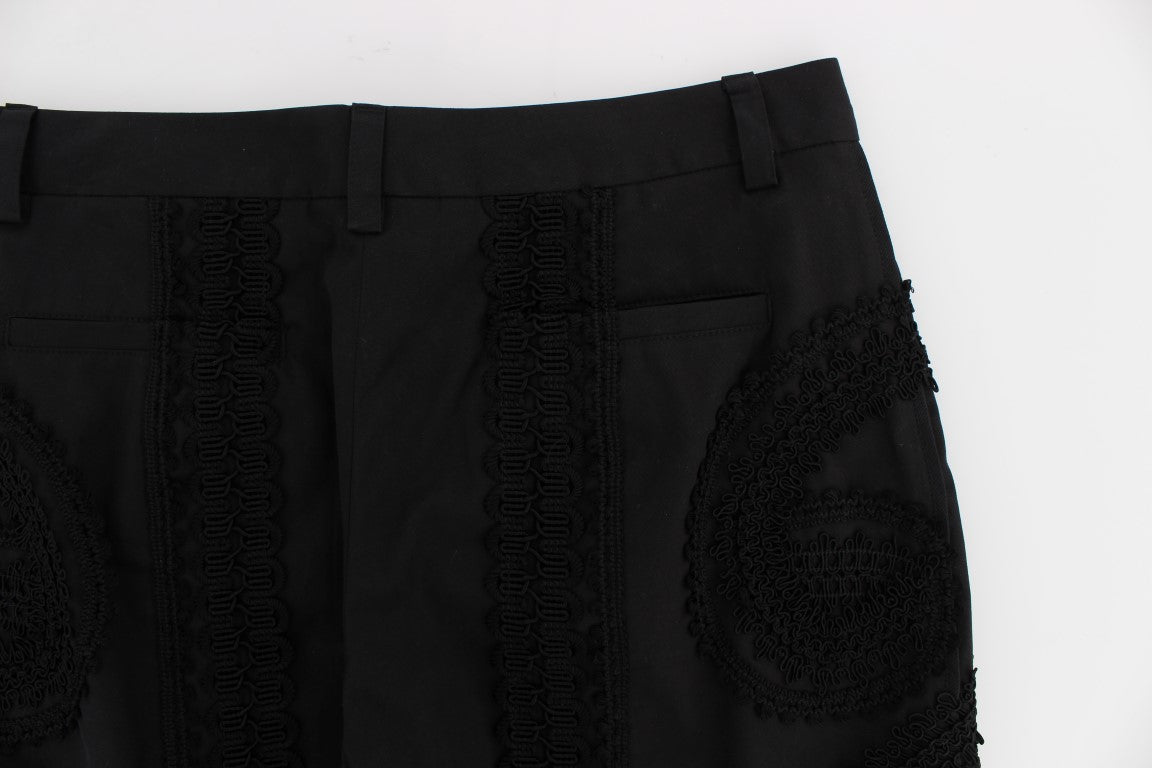 Black shorts with embroidered logo