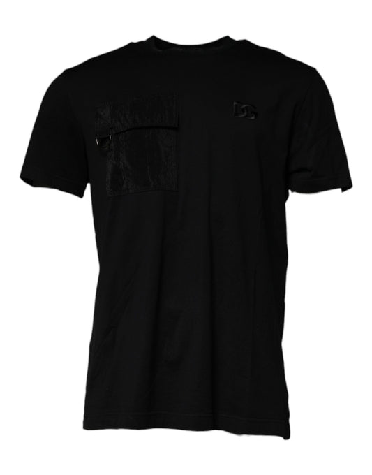 Black t-shirt with pocket on front