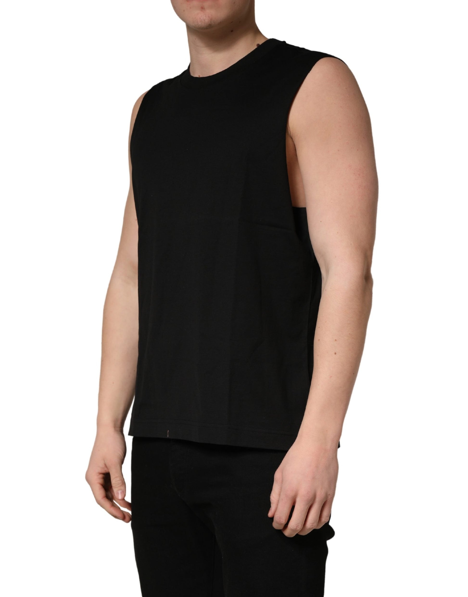 Black sleeveless tank top on mannequin