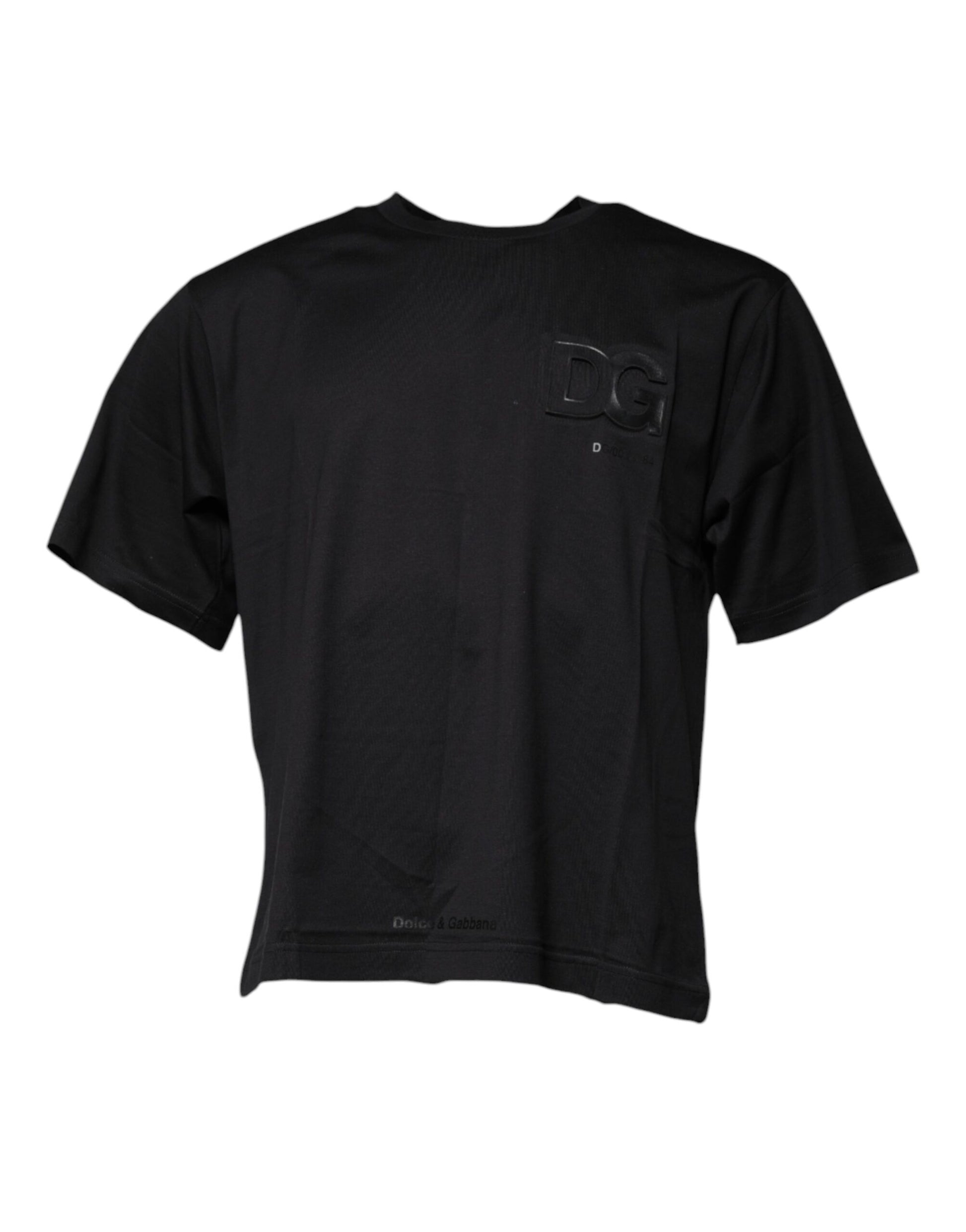Black short sleeved t-shirt with pocket on front
