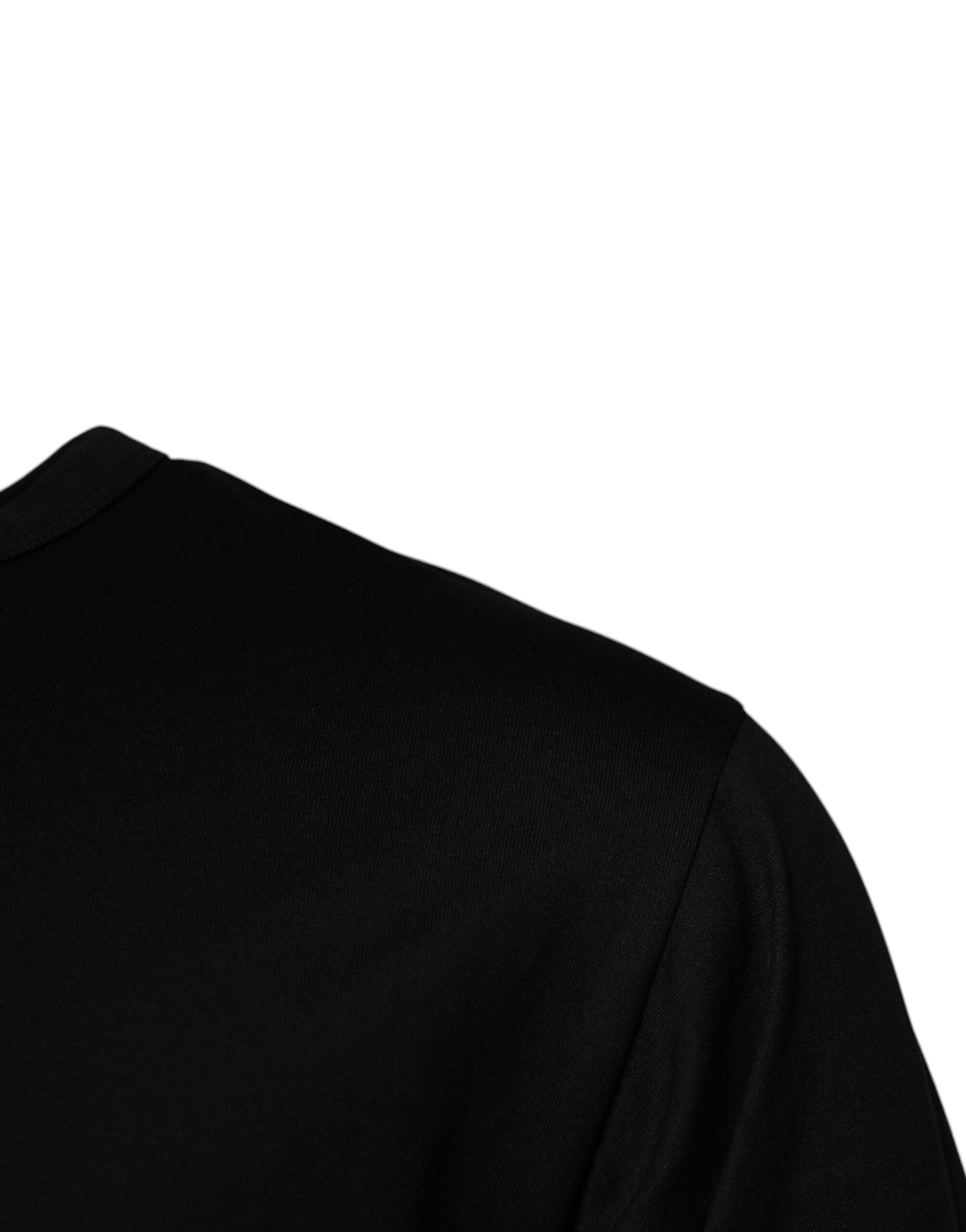 Black long sleeve shirt on a mannequin