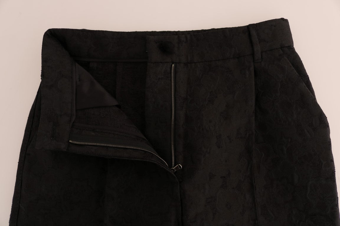 Black pants with zippered pockets