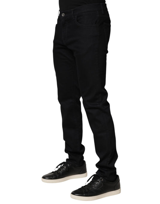 Man wearing black pants and shoes