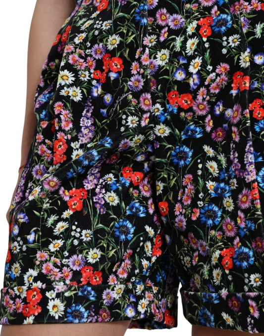 Shorts with floral pattern