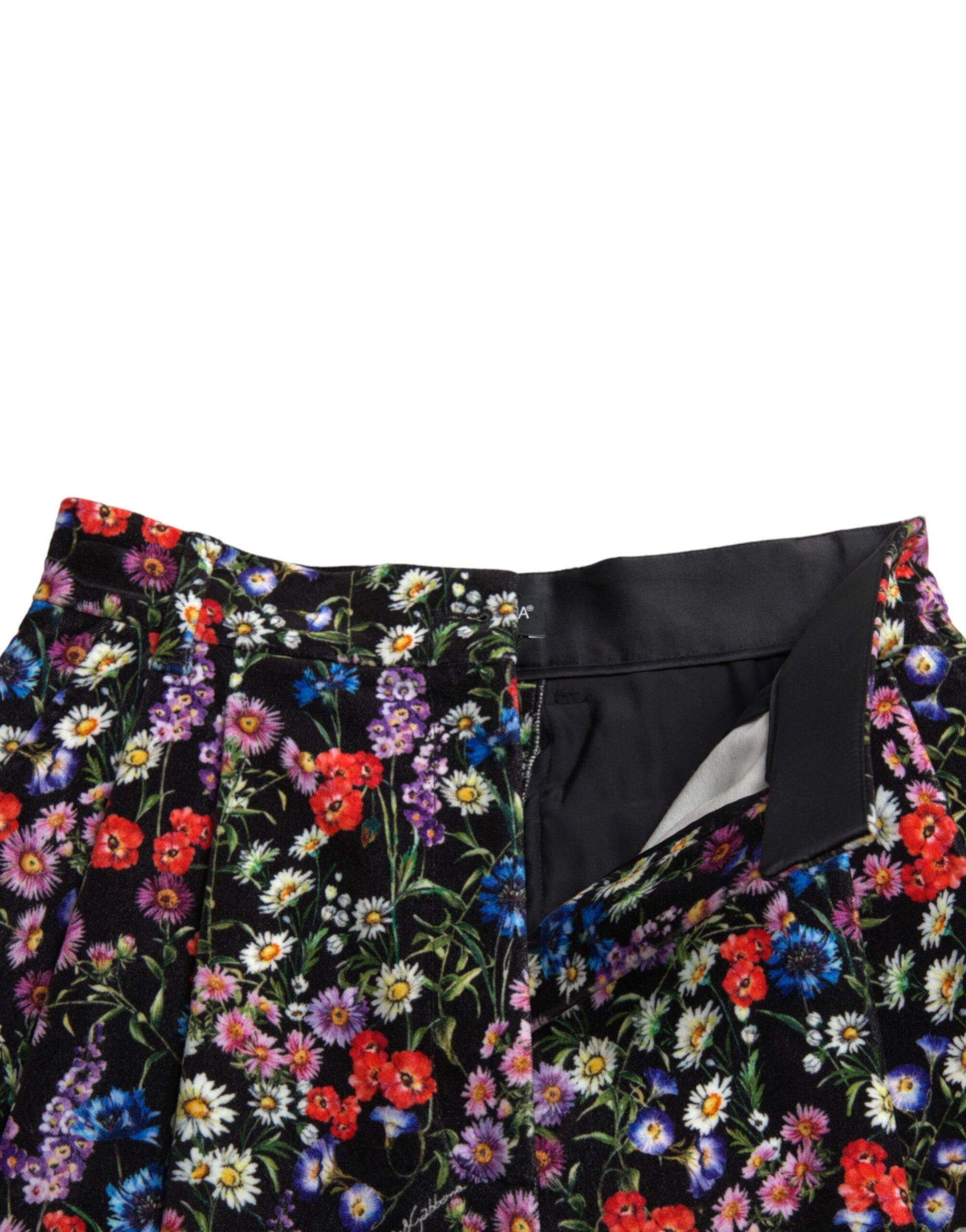 Floral patterned skirt with black waistband