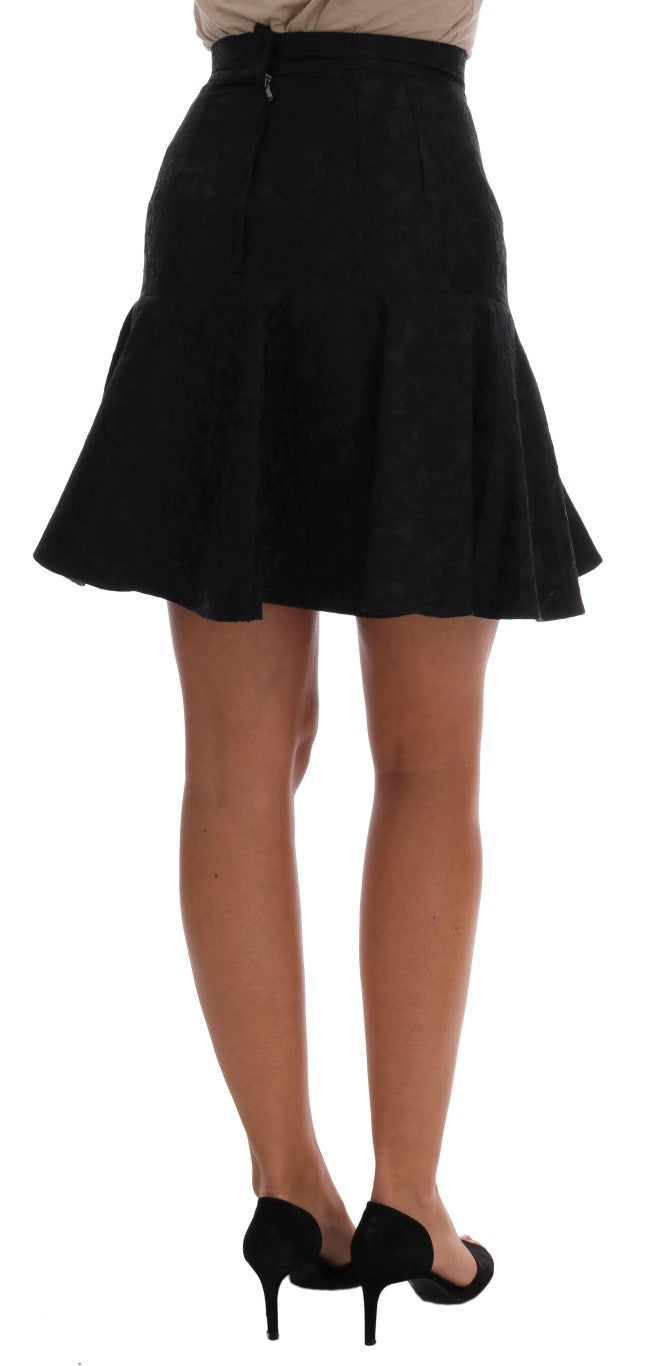 Black skirt with pleats on a model