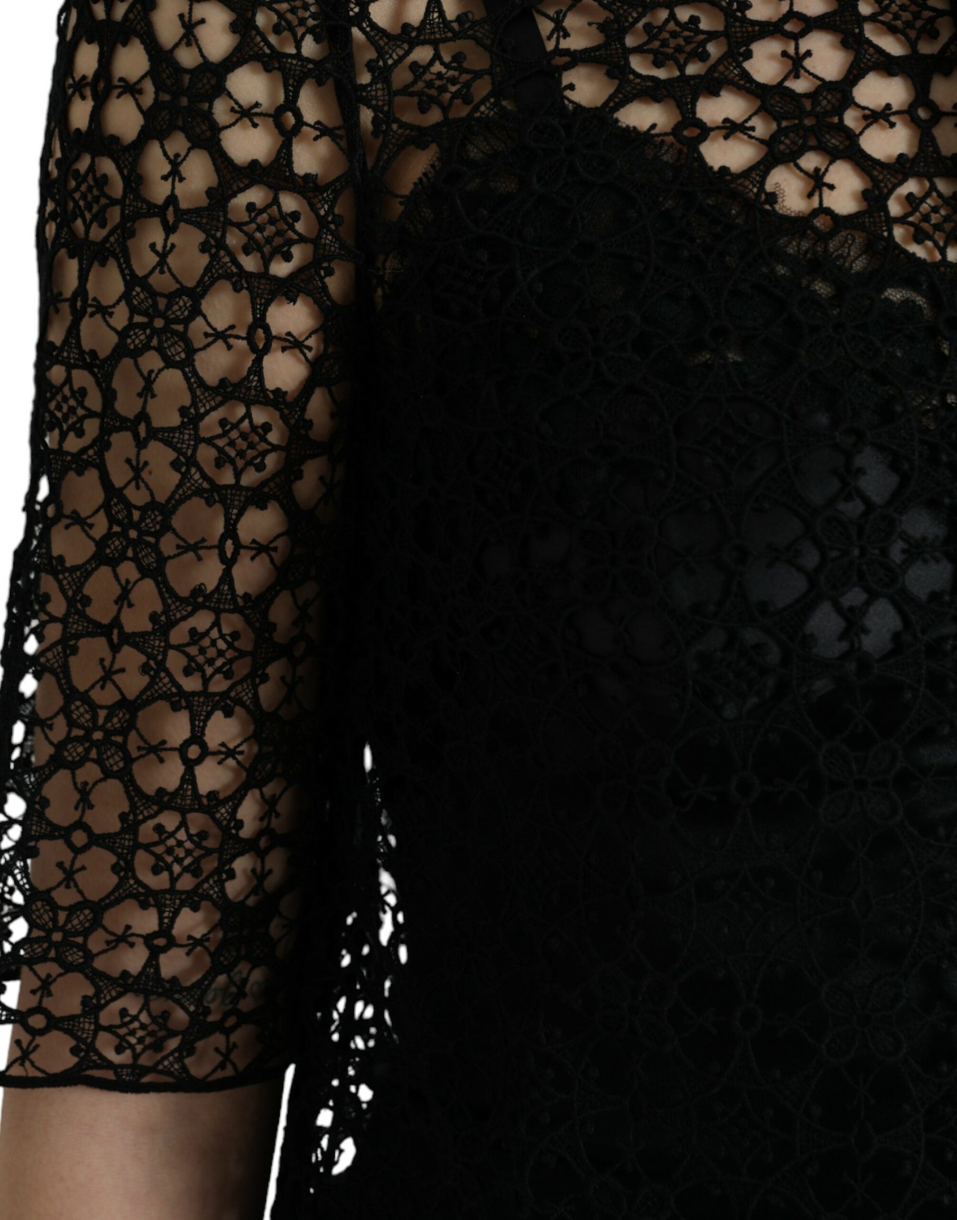 Black lace sleeveless top