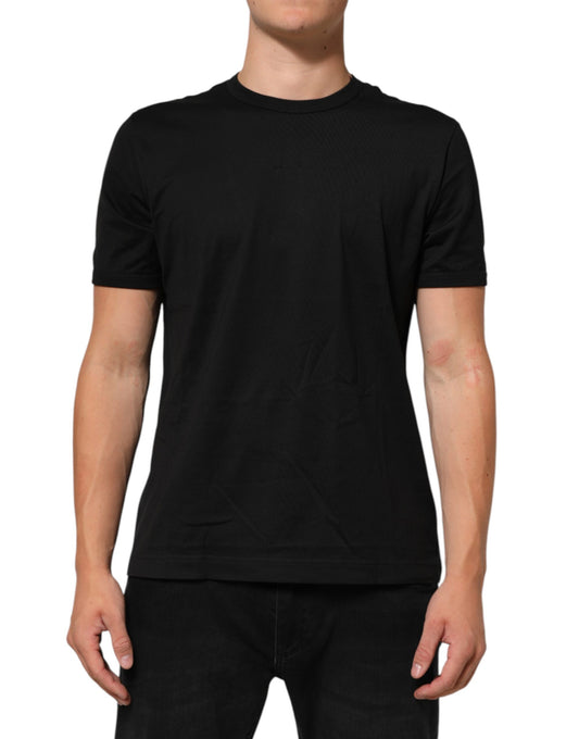 Black short sleeved t-shirt on a mannequin