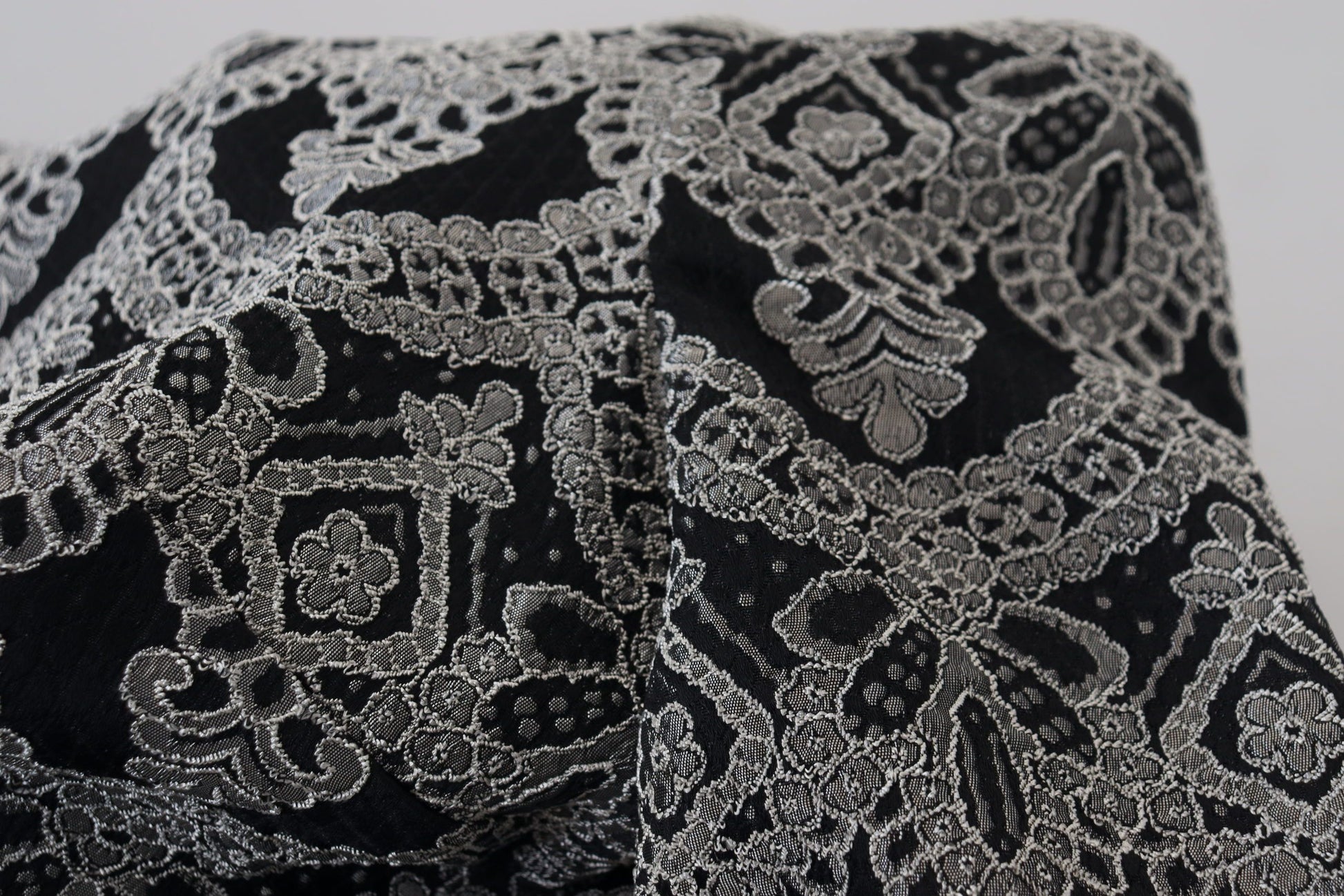 A black gray jacquard sheath bodycon dress with lace detailing