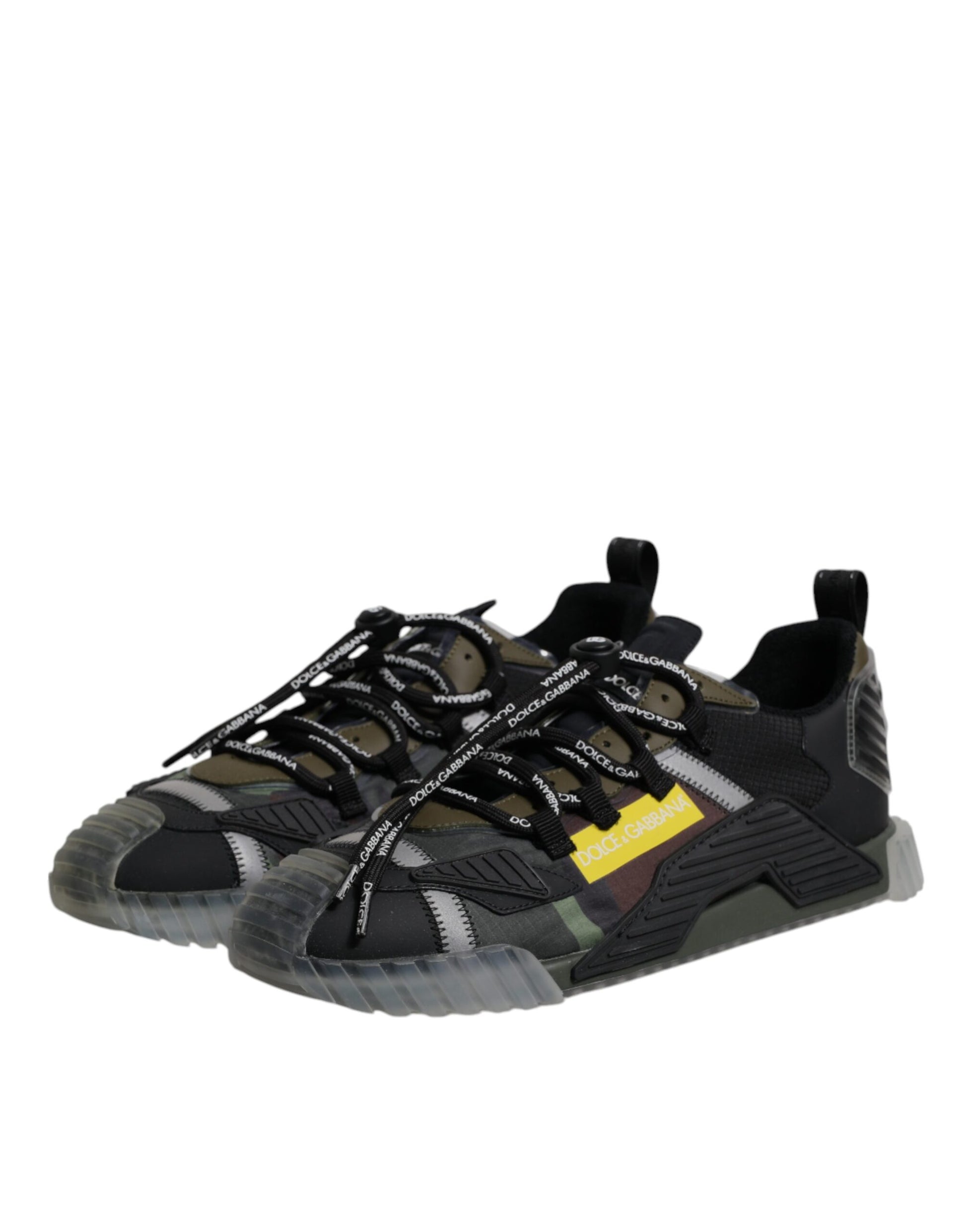 Black and white sneaker with laces
