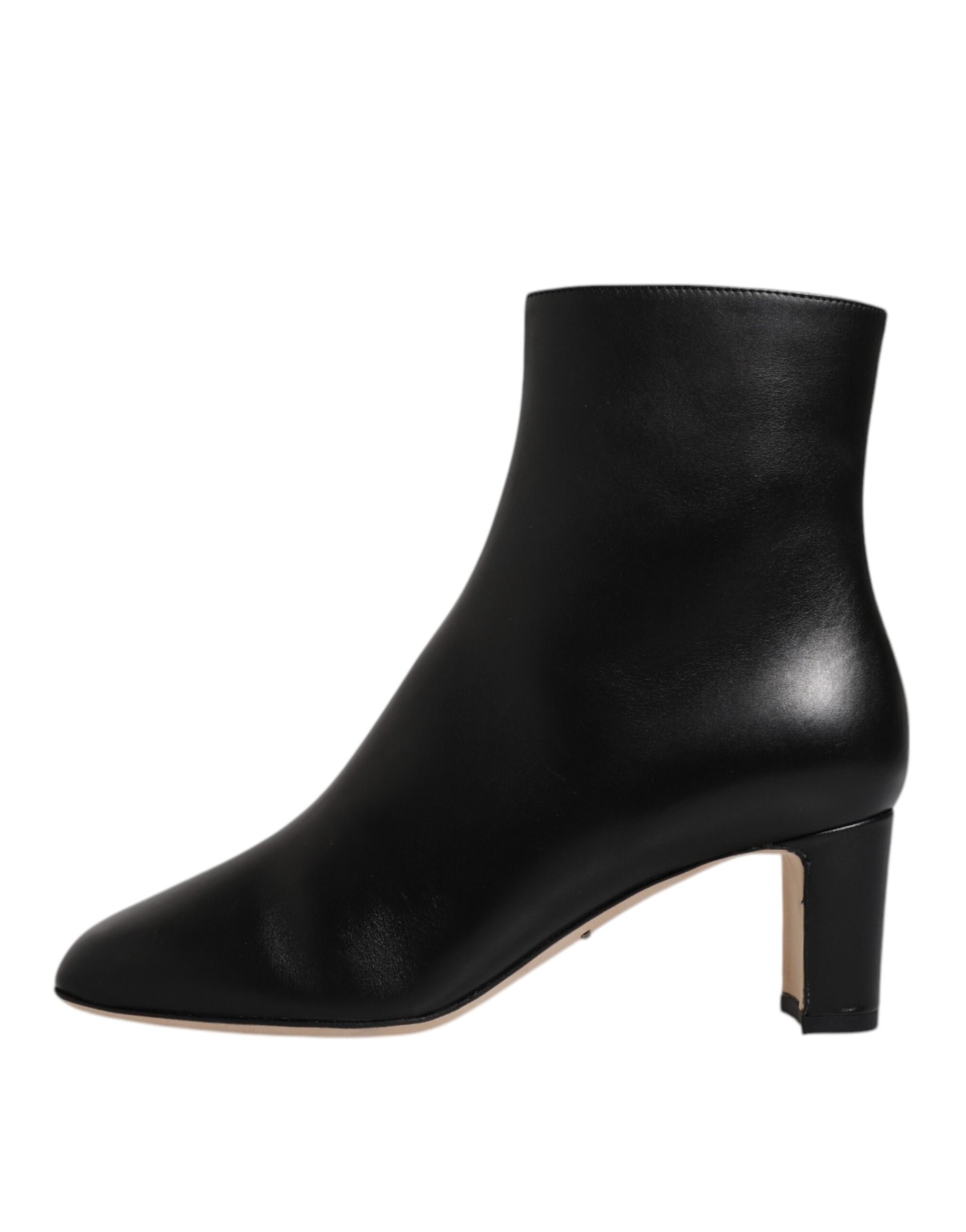 Black leather ankle boot with heel