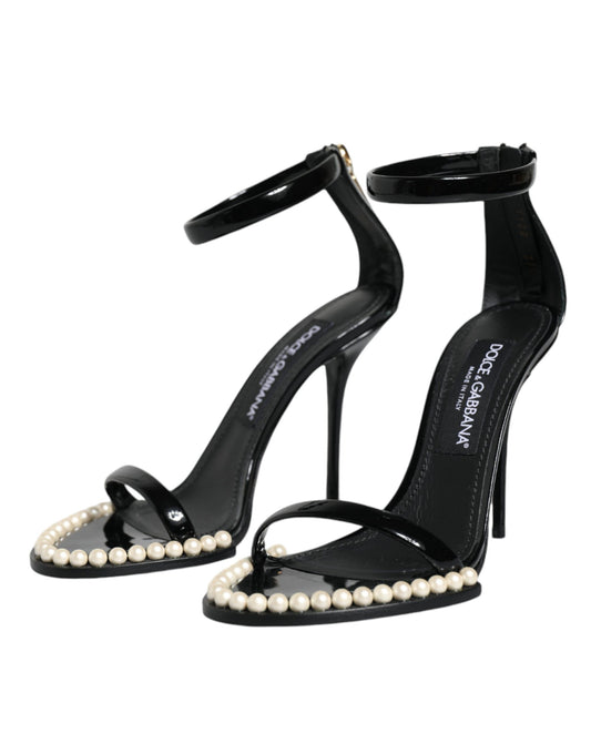 High heel shoes with pearl embellishments