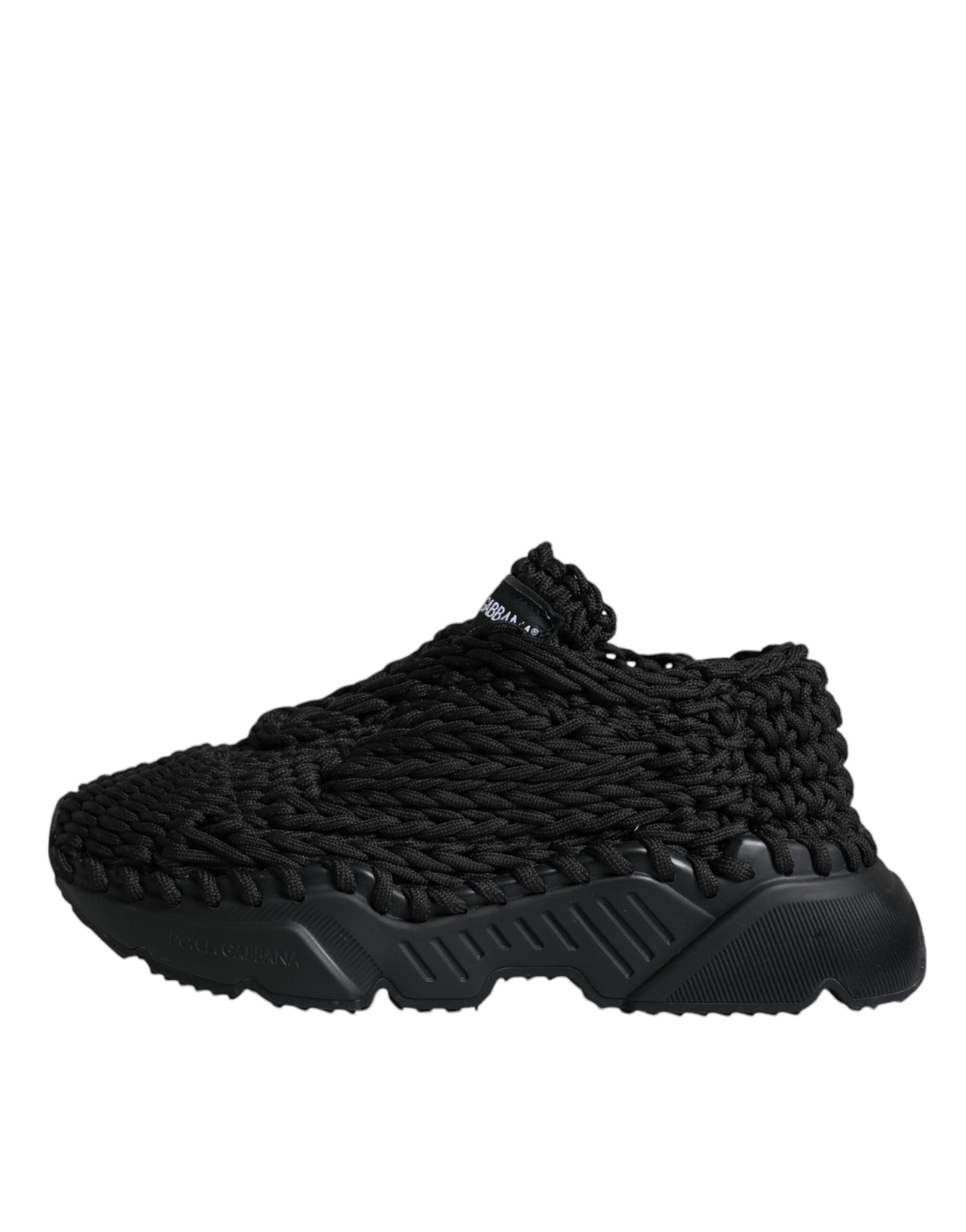 Black and white shoe with a knit texture