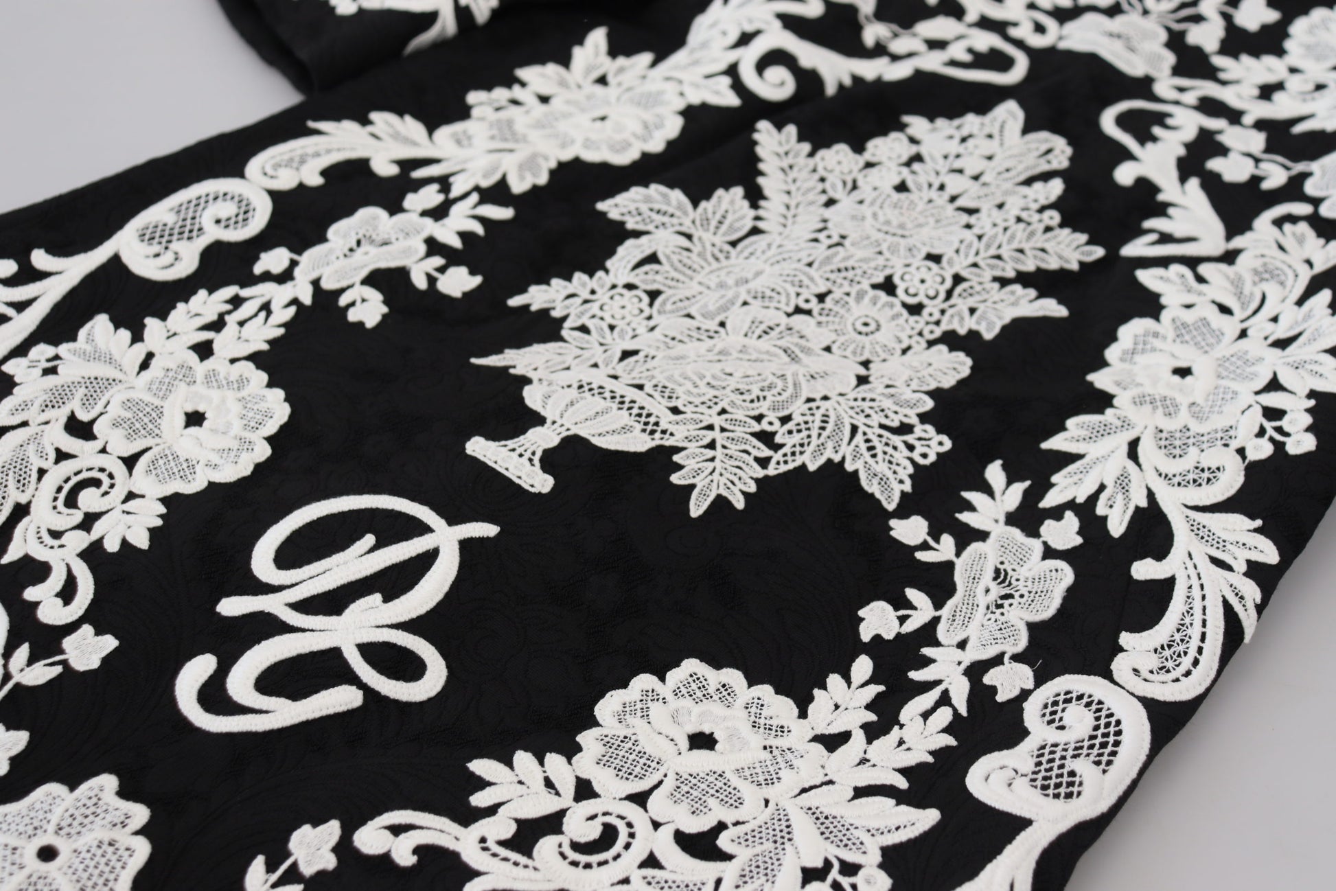 Black lace trimmed half sleeve dress with floral embroidery