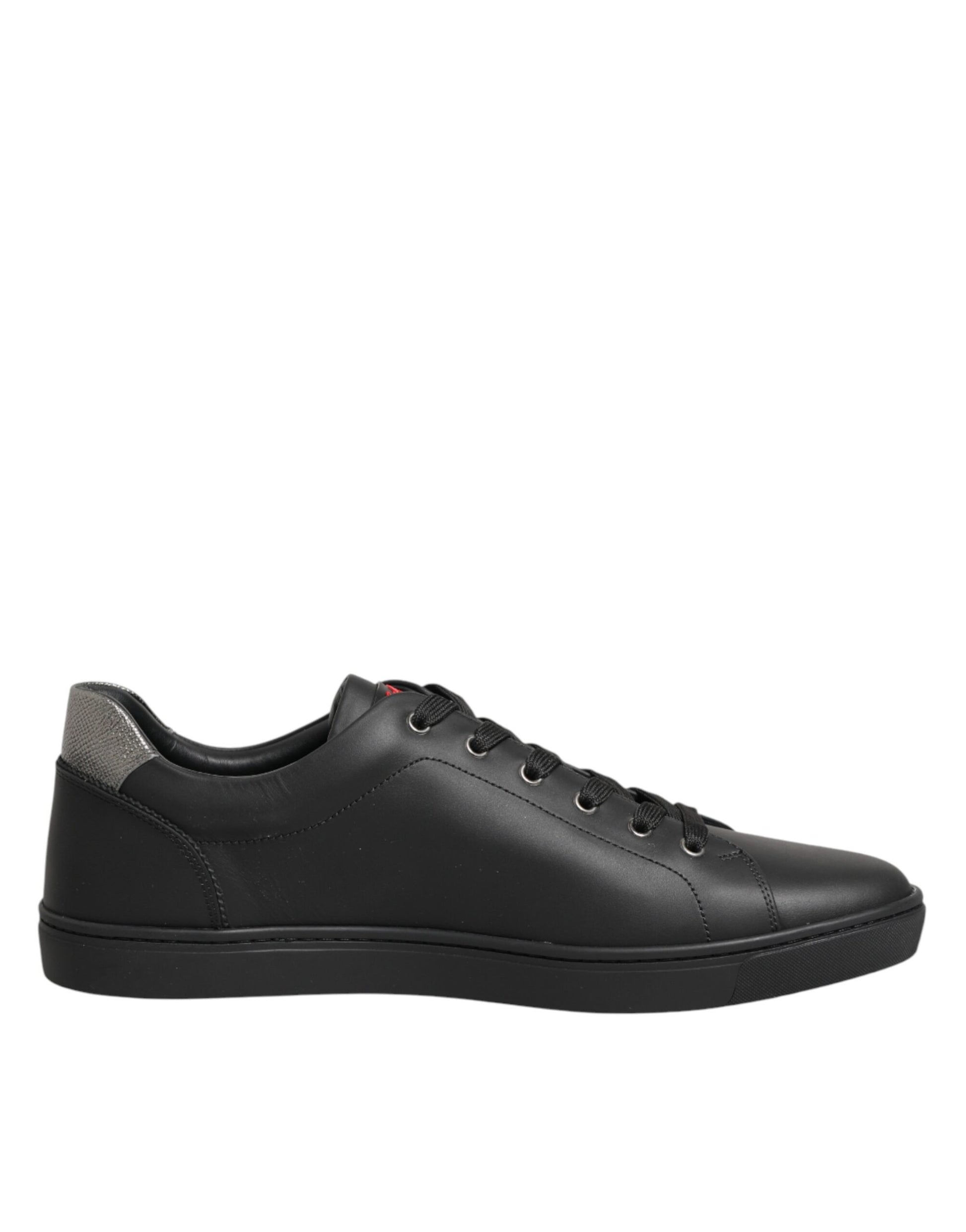 Black shoe with laces and side zipper