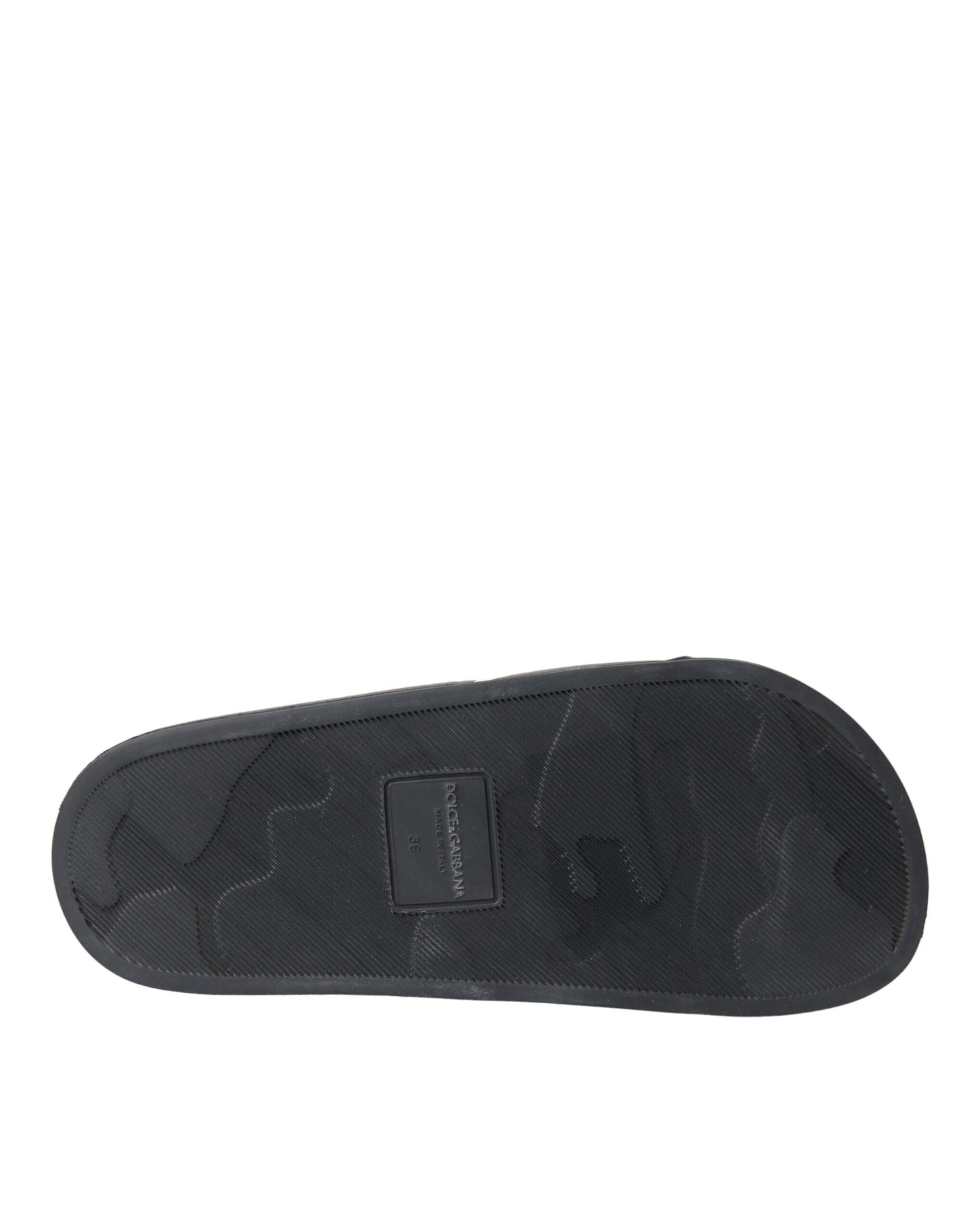 Black fabric case for electronic device