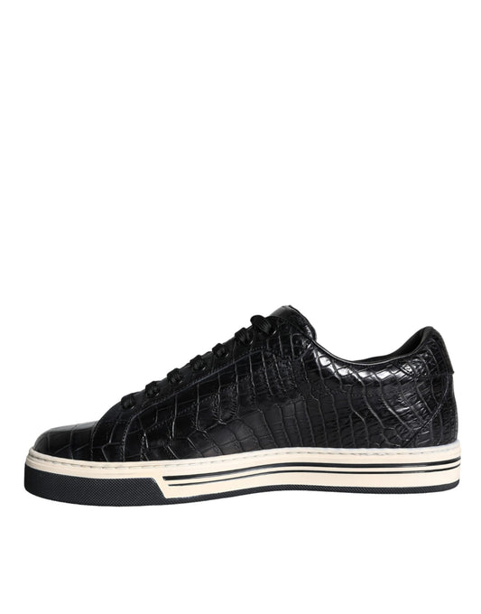 Black sneaker with white sole and laces