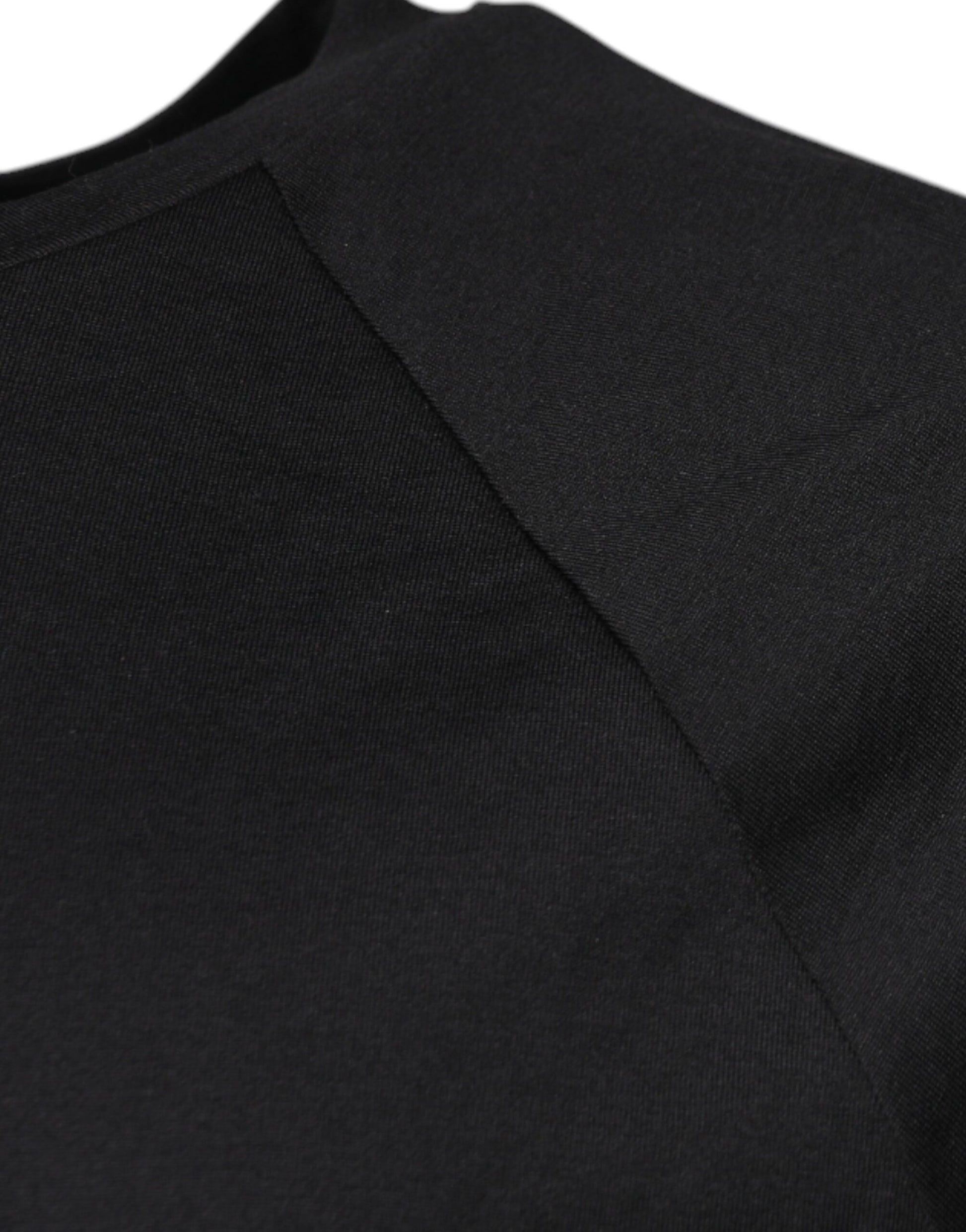 Black long sleeve shirt