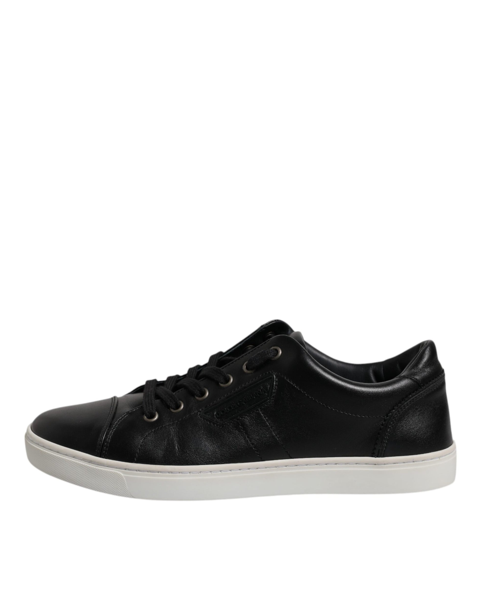 Black sneaker with white sole