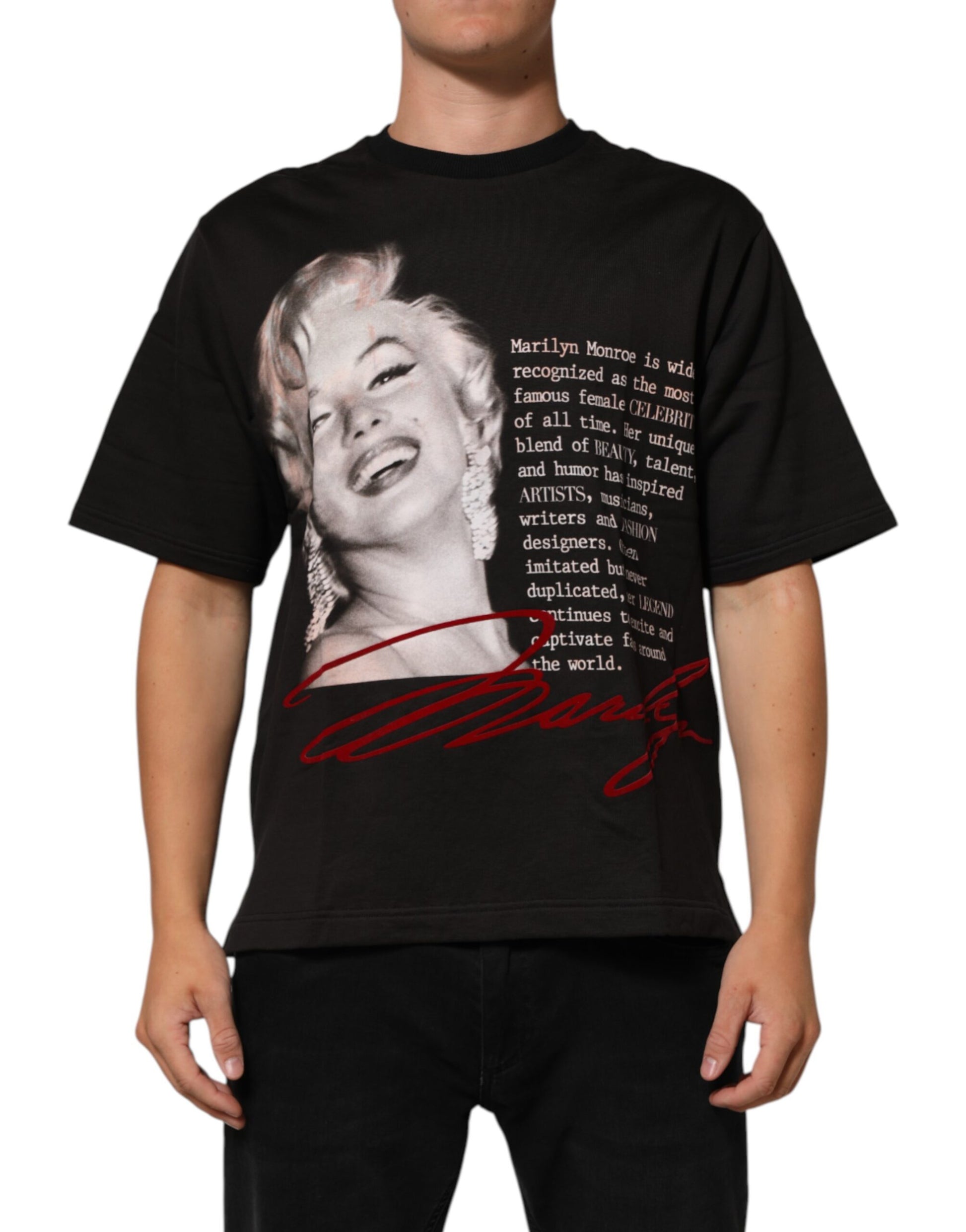 Black t-shirt with Marilyn Monroe graphic print