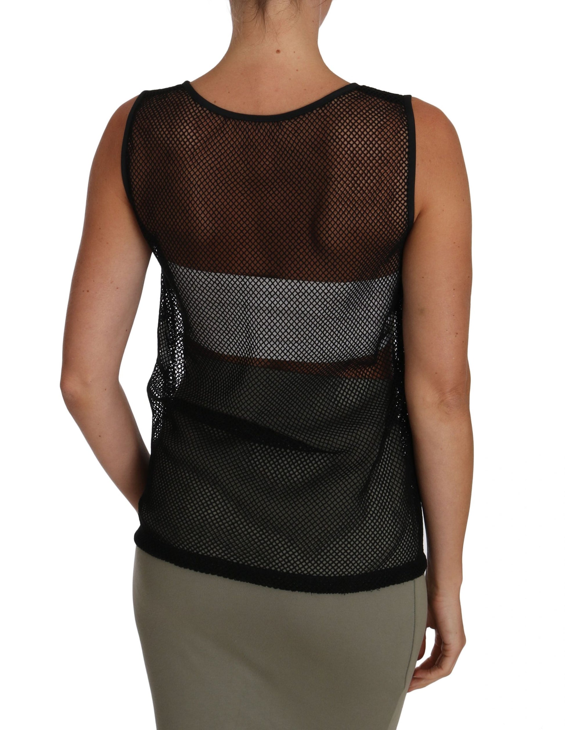 Backless tank top with mesh paneling