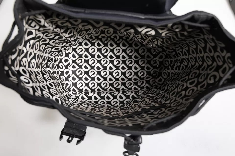 Black and white patterned backpack