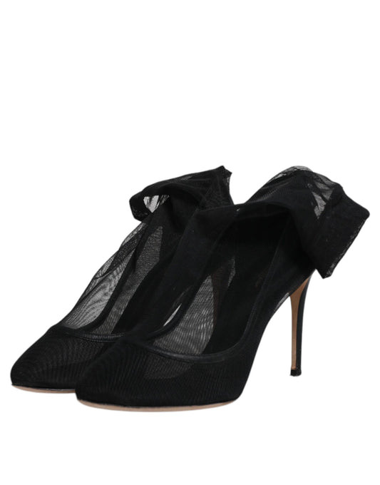 High heel shoes with lace detailing