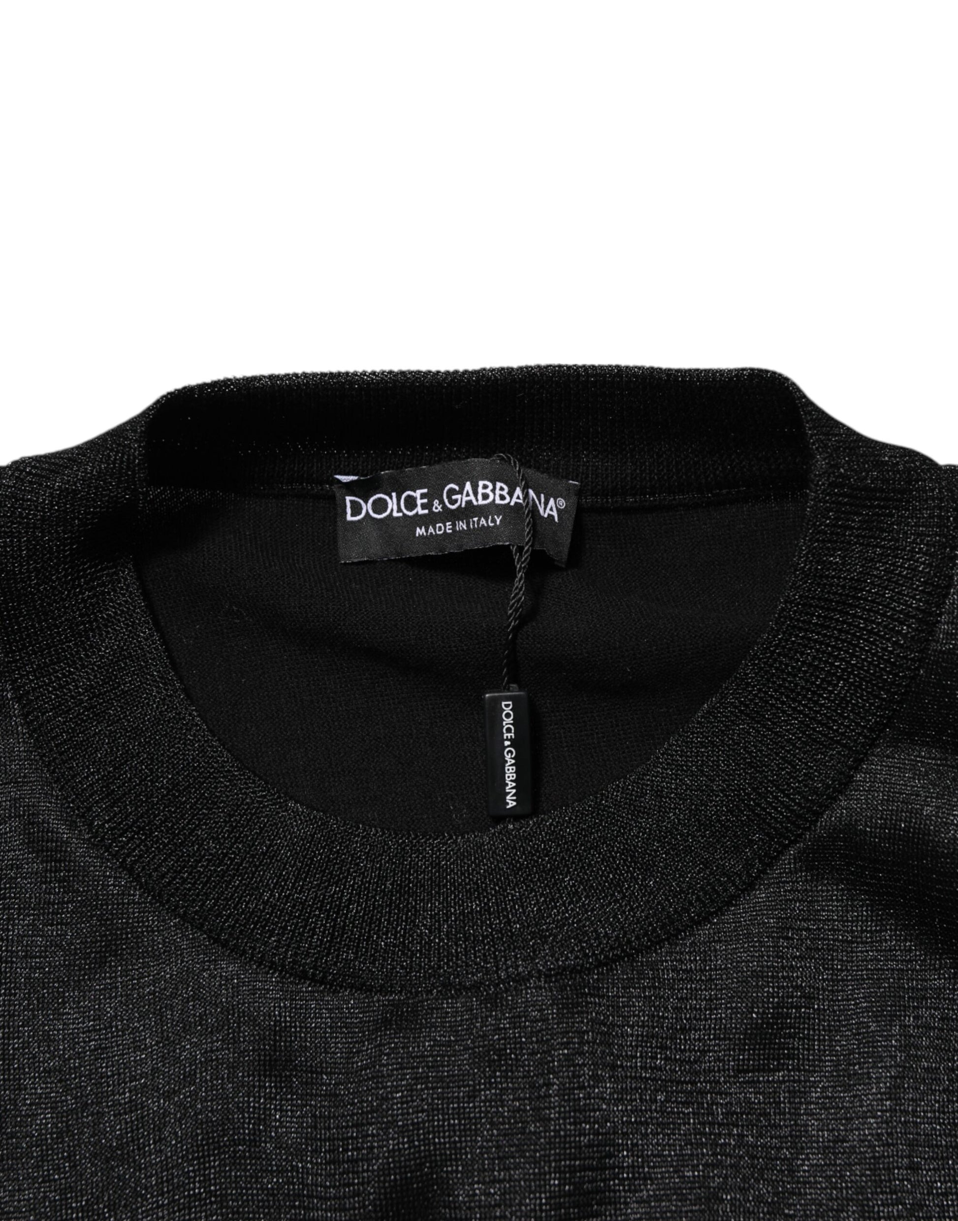 Black sweater with zipper on front
